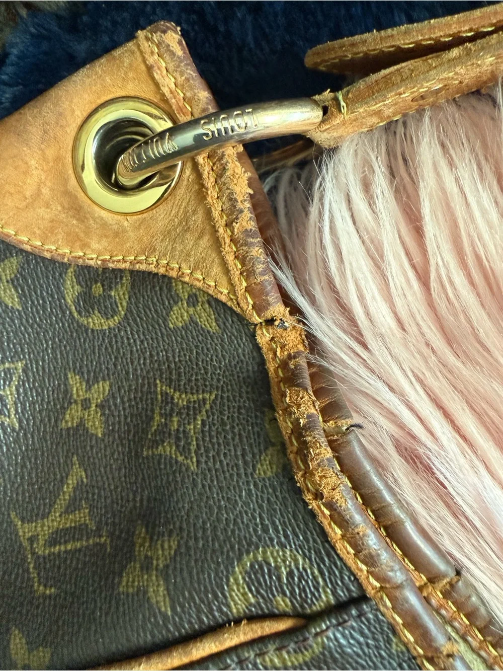 Louis Vuitton AUTHENTIC💯🌹GM Galleria Monogram Canvas Shoulder Bag with Tan Trim